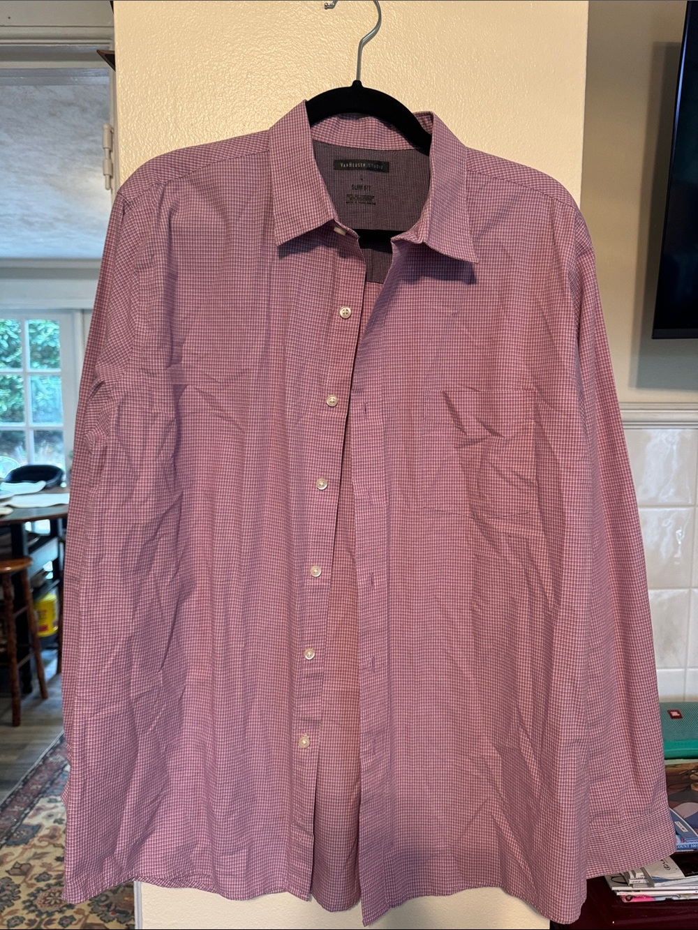 VAN HEUSEN Men's Reddish Pink Micro-Check Dress Shirt size Large Slim Fit